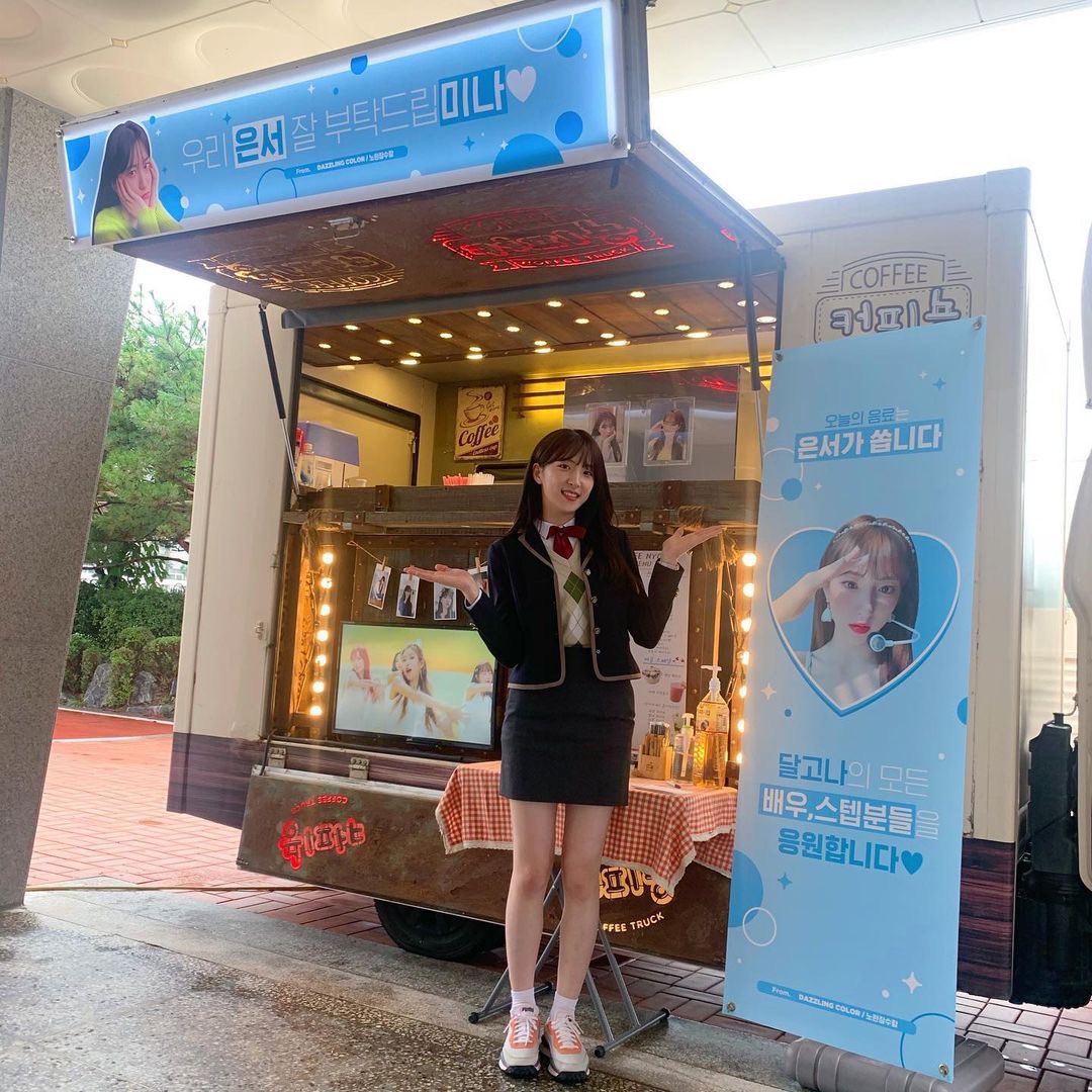 E5N9S's tweet photo. 주말에 찾아온 #달고나 https://t.co/SN1VvQwf0q