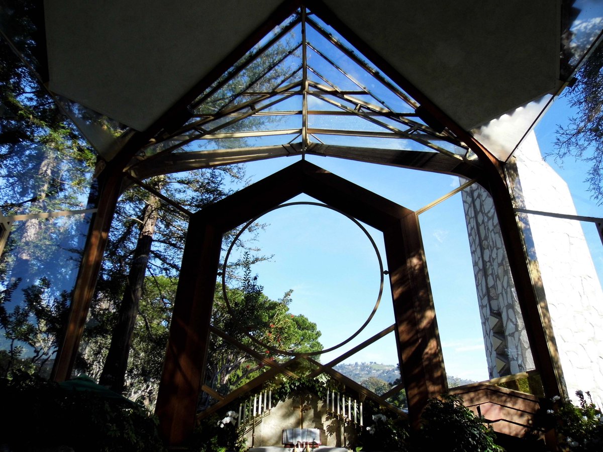 avoidingregret's tweet image. Holy hell #wayfarerschapel by architect #lloydwright is closed because of the #palosverdes #landslide. Here are my photos from 2013 and 2019 avoidingregret.com/2013/05/a-wayf…
