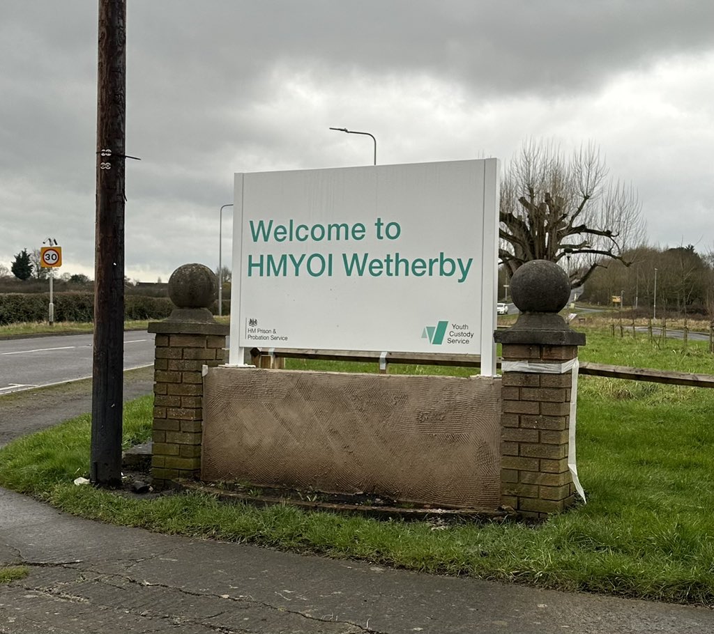 Thank you to <a href="/YCSExecDirector/">Sonia Brooks</a> and staff <a href="/HMYOI_Wetherby/">HMYOI Wetherby</a> for taking time out of their valuable day to give me a guided tour on behalf of <a href="/AssnYOTmanagers/">Assn of YOT Managers</a> Really appreciated the opportunity to speak to such dedicated staff, and explore challenges &amp; opportunities going forward.
