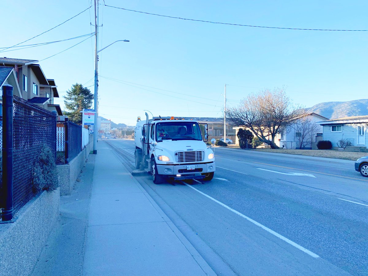 Street sweepers: coming to your neighbourhood soon! ▪️ Watch for machinery in Wiltse starting next Wednesday, Feb. 21, plus the City's arterial streets. ▪️ A-frame signs will be posted in your area to notify you of when crews will be coming. penticton.ca/city-hall/news…