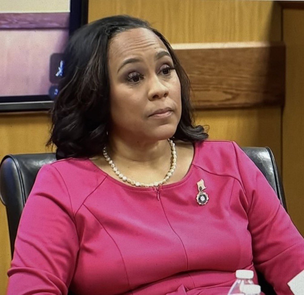 realJoelFischer's tweet image. What's the first thing that comes to your mind when you see this picture?