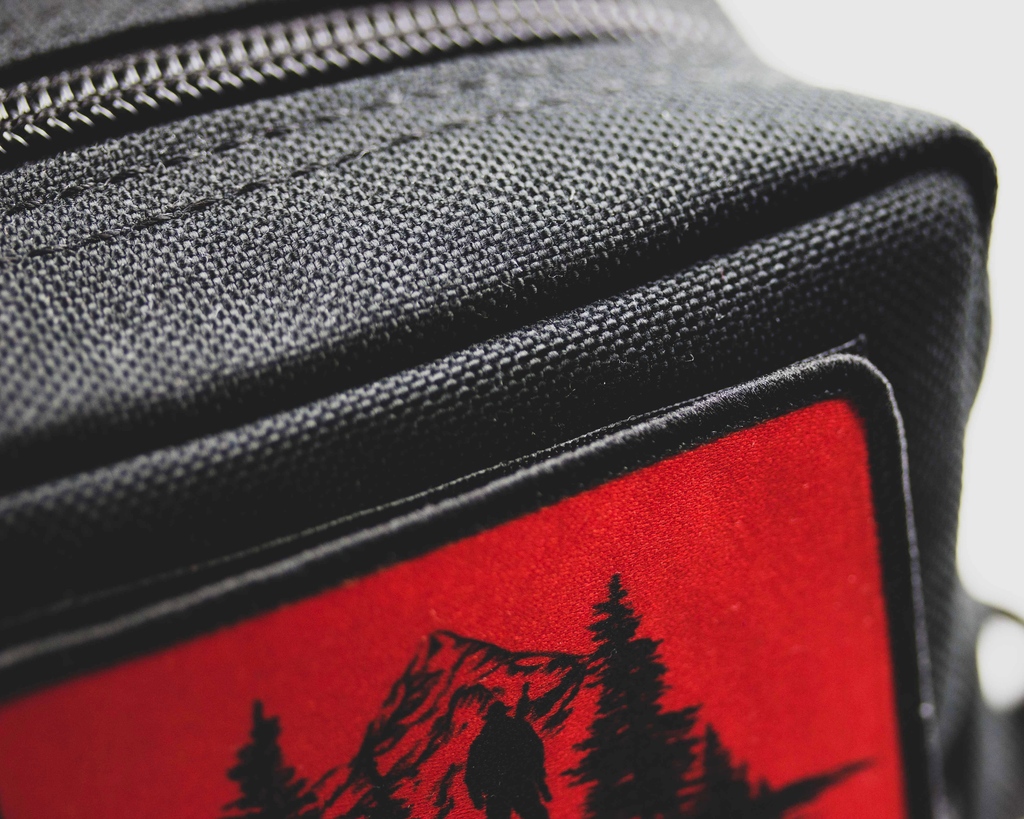 theprepbible's tweet image. We're about to ignite your world with something small but powerful. First, tell us: red or black, which ignites your fire? 🔥

#survivalkit #firekit #firemaking #molle #teaserphotos #teaserpic #tacticallife #flintandsteel #teaser #comingsoon