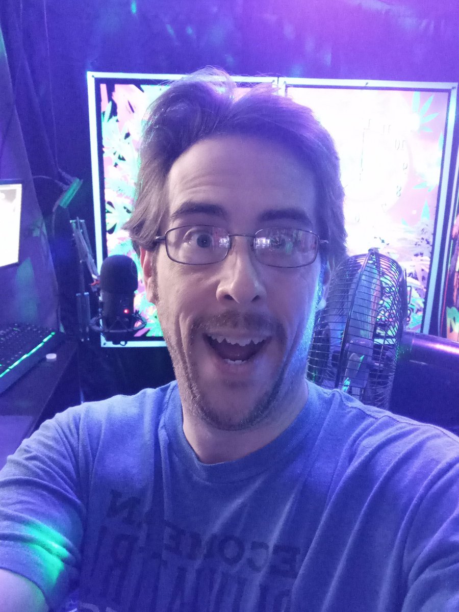 thcomicbookdude's tweet photo. 💨💨LIVE NOW💨💨
Hey Look! It's My Only Fan... JK I Have TWO!
https://t.co/AvADyvnh1F
#sesh #cannabis #marvelsnap #marvel #onefan #twitchaffiliate #twitch #twitchstreamer #nastynation https://t.co/sT5m6OYKuq