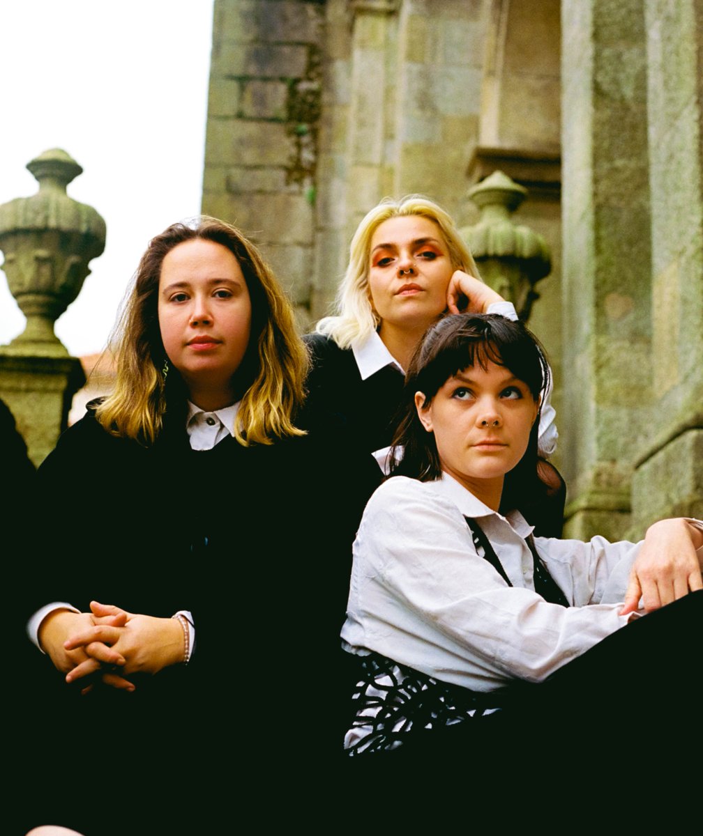 Unclear Magazine (@unclearmag) on Twitter photo “I think we cover anything we care about in our songs. From love and heartbreak to being queer, and being a woman in the music industry and in general.“
— <a href="/grandmashouseuk/">Grandmas House</a> in our February issue.
Read here: unclearmag.com/issues
📸: Maya Erel “I think we cover anything we care about in our songs. From love and heartbreak to being queer, and being a woman in the music industry and in general.“
— <a href="/grandmashouseuk/">Grandmas House</a> in our February issue.
Read here: unclearmag.com/issues
📸: Maya Erel