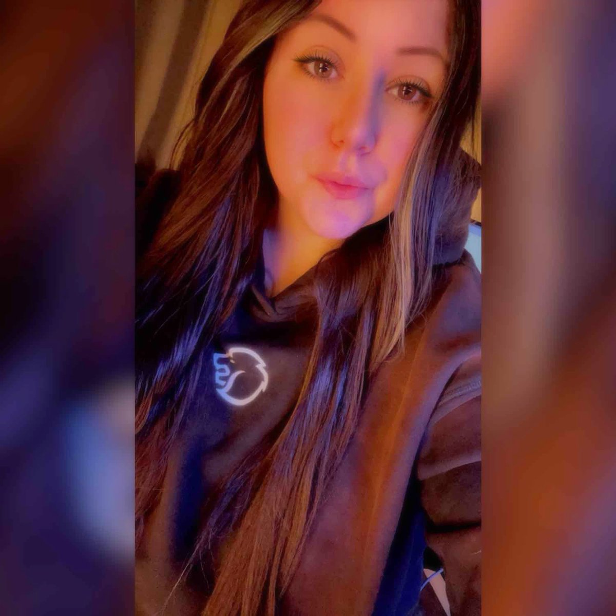 _mel_ancholy's tweet photo. The best hoodies to ever exist in my wardrobe are those by @LiftingStandard #builtforthehunt #driven https://t.co/Zg6mj9loGz