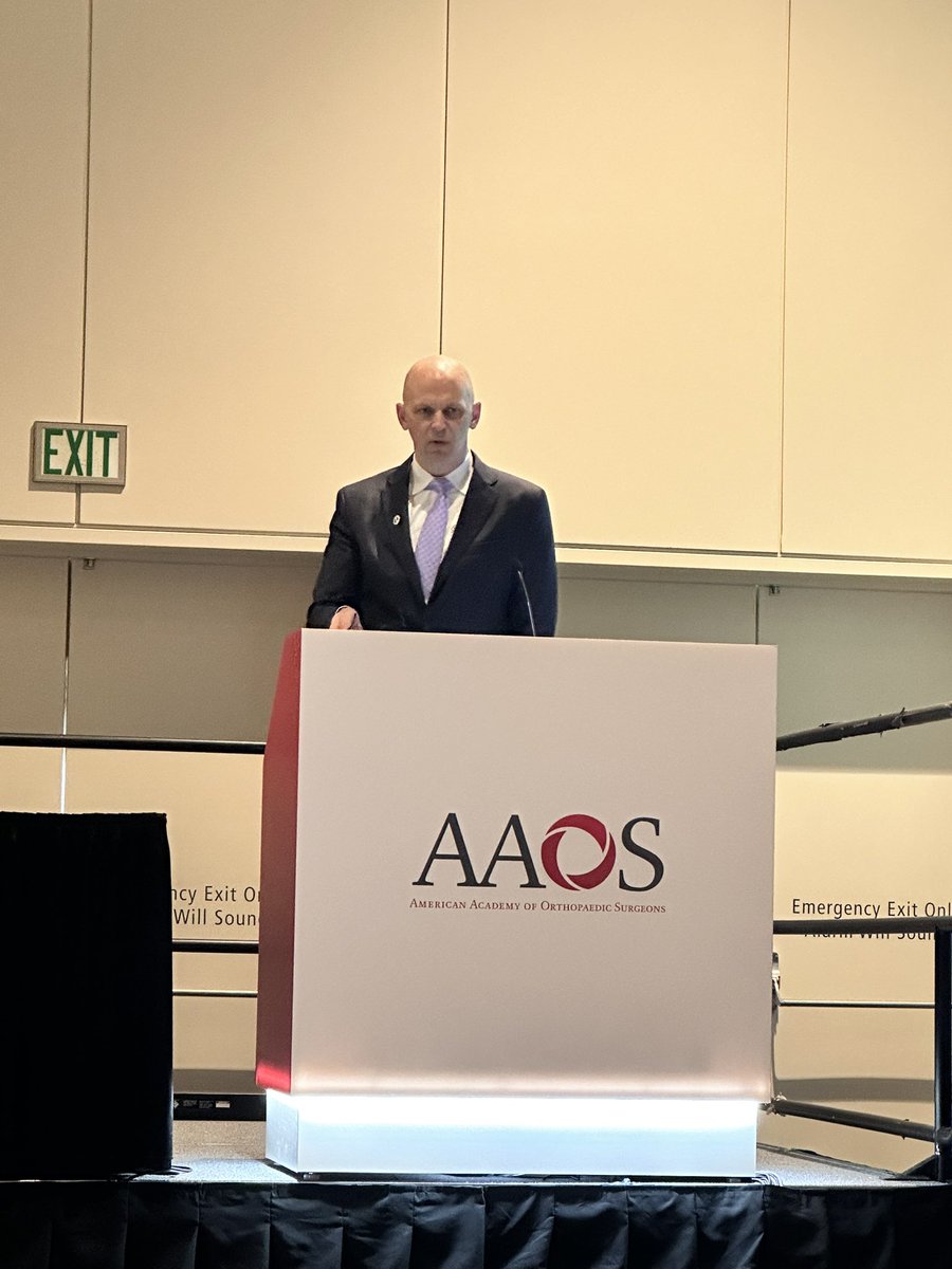 LizHubbard43357's tweet image. First dedicated limb deformity section at #AAOS was fantastic ! So many great talks. @LimbDeformity #AAOS2024