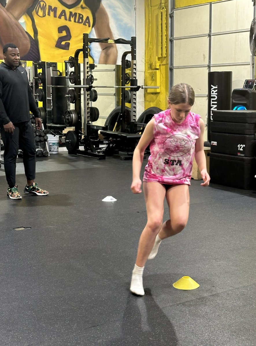 Avery Growney (@agrowney13) on Twitter photo Agility training today with <a href="/LGworkouts/">Luther Glover</a>. Ready to use it Sunday at the Sunflower Slam!
#libero
<a href="/PohakuVBC/">Pohaku Volleyball Club</a>
#volleyballislife Agility training today with <a href="/LGworkouts/">Luther Glover</a>. Ready to use it Sunday at the Sunflower Slam!
#libero
<a href="/PohakuVBC/">Pohaku Volleyball Club</a>
#volleyballislife
