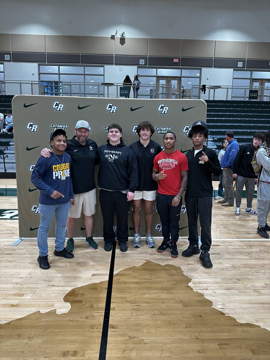 Proud of these <a href="/RidgeCatawba/">Catawba Ridge Football</a> boys!!  #BeTheWHY