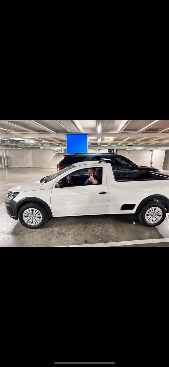 Hoy les quiero contar por qué este fue mi primer y ultimo <a href="/Volkswagen_MX/">Volkswagen México</a> ,vamos por ello, compré esta robust hace no mas de 2 meses, una pick up pequeña que luce fuerte y empezó todo bien hasta que un dia después de mes y medio de usarla