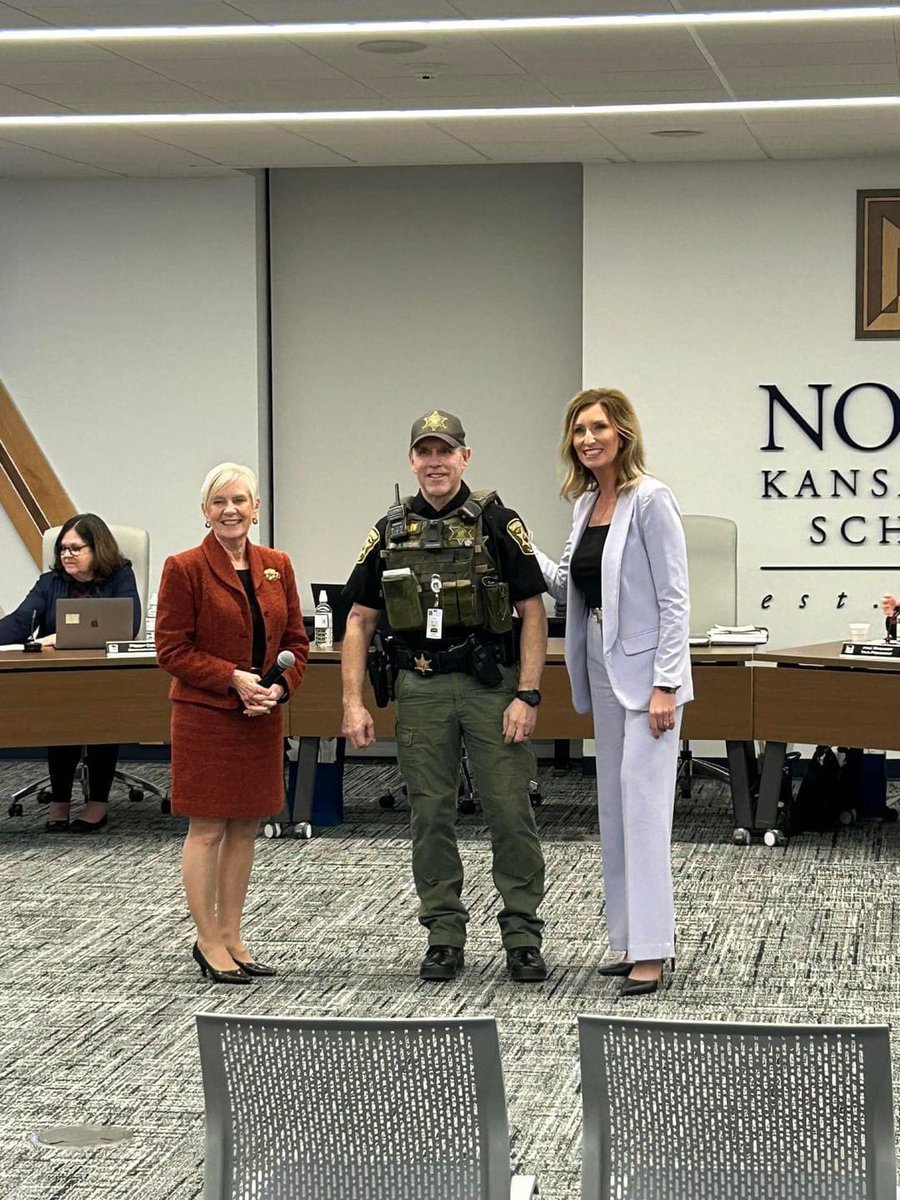 Courtney Minnich tweet media