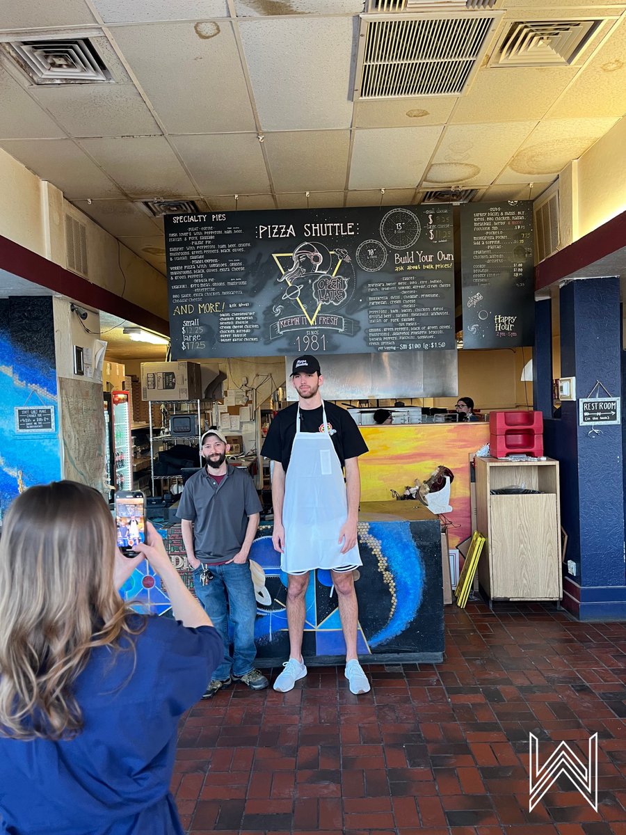 Fun things happening with Pizza Shuttle &amp; <a href="/SamGodwin__/">Sam Godwin</a> 🍕 Try Sam’s new pizza, “The Good Win by Godwin” and use code SAM at checkout for $2 off cheesy bread! 🤌🏀

#TheDubsGroup #NIL #PizzaShuttle #Pizza #SamGodwin #Basketball