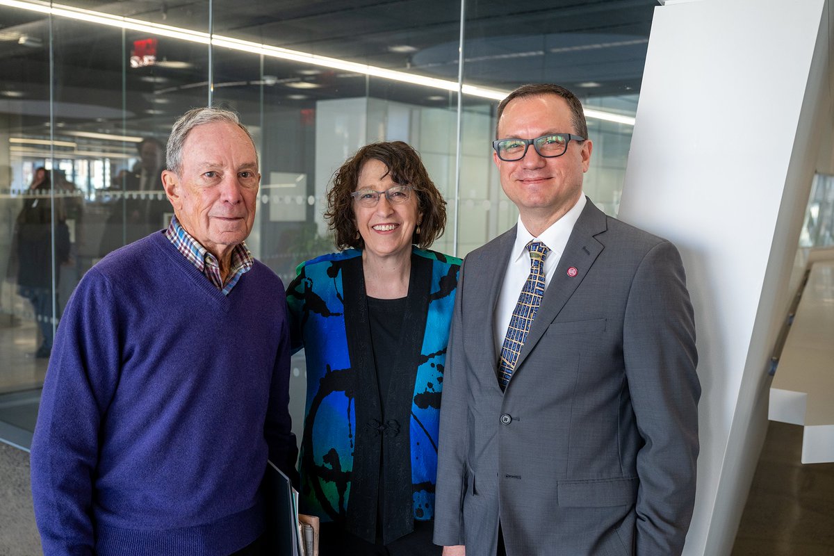 Former NYC Mayor @MikeBloomberg visited Cornell Tech to celebrate the launch of 100+ #startups with some of our founders. #Alumni #Runway @PattiHarris @GMorrisett @FerGomezBaquero @jefielding @MeiliTech @BiotiaNYC @SharperSenseInc @meetashwellness @Cornell @BloombergDotOrg