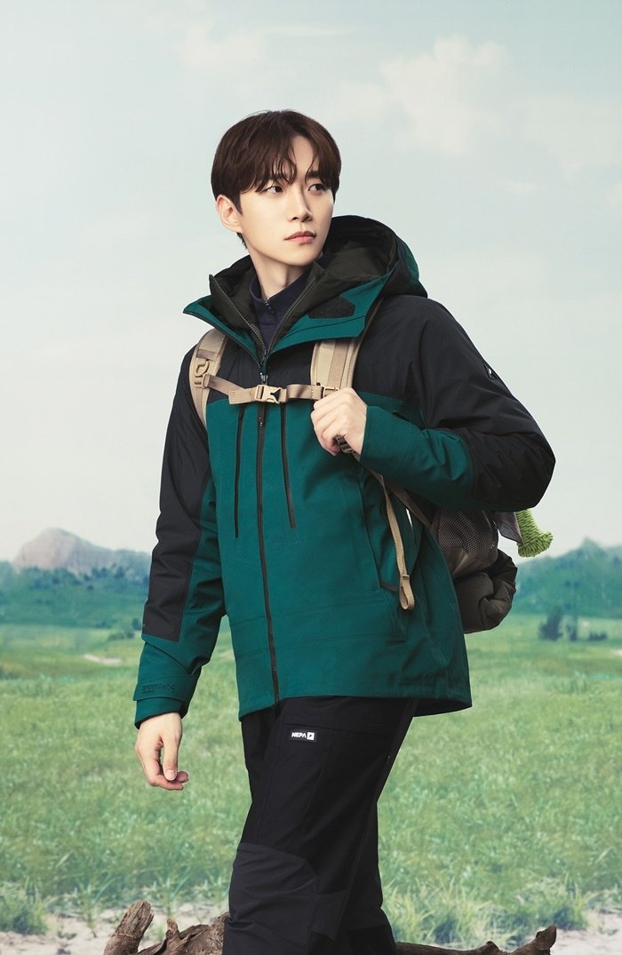 #이준호#LEEJUNHO #NEPA#네파브랜드모델 항상건강강조하더니옷을챙겨주네 이준호