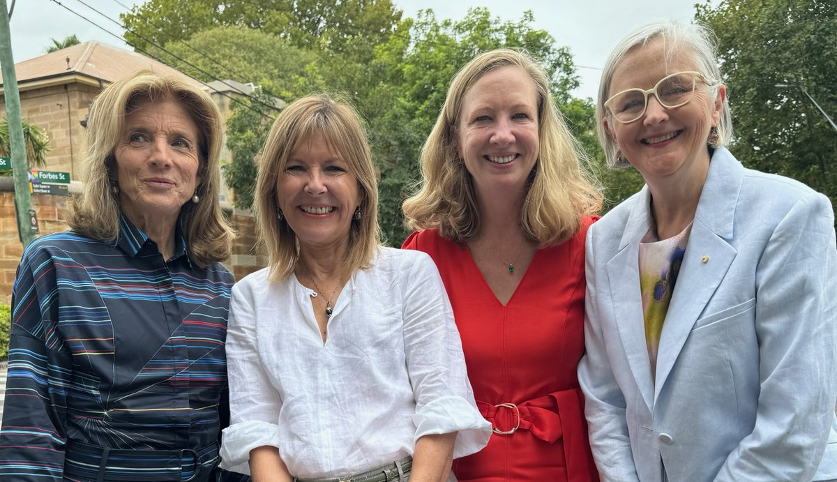 The EPICC team were honoured to meet with Caroline Kennedy from @USEmbAustralia to discuss work in cervical cancer elimination and the new major Australian government program, supported by the @minderoo Foundation, and EPICC. @DrDebBateson @SavilleMarion @Karen_Canfell