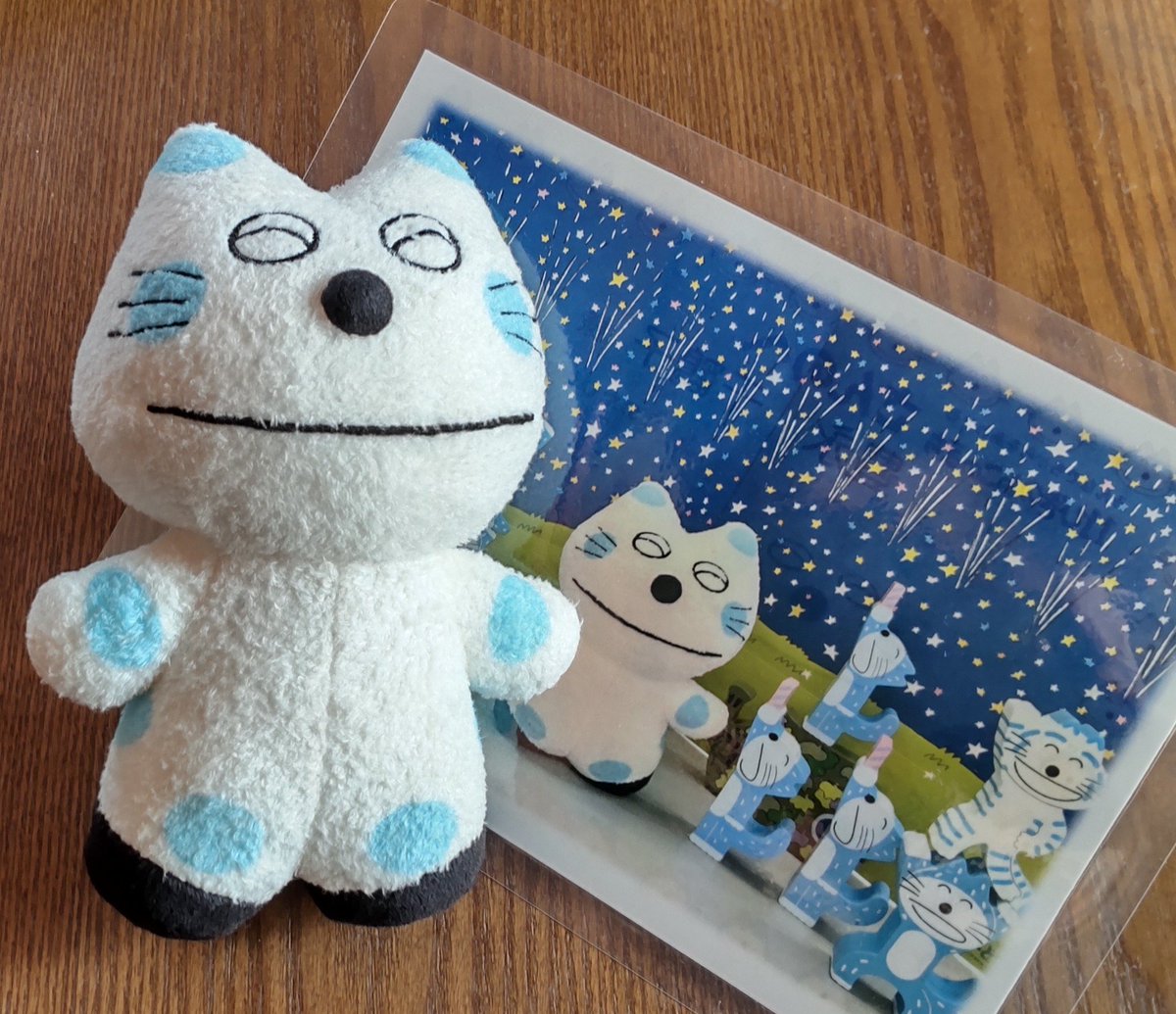 kashinoki19's tweet photo. 青森県三戸町
ふるさと納税の返礼品『11ぴきのねこ へんなねこ』に添えられていた
 メッセージカード☺️✨

先日 裏面がある事に気が付いた💦

3ヶ月も 経ってから 気付くとは 😅 https://t.co/iiuxj3d60m