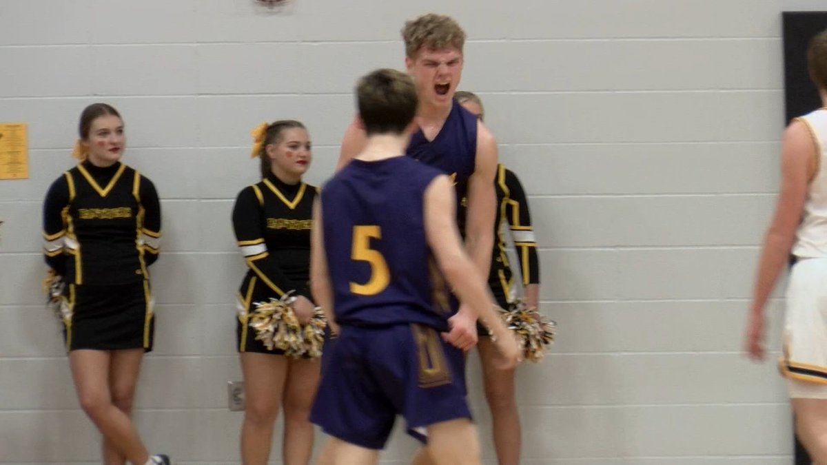 LIONS ROAR ON THE ROAD! @HoefertEphraim and @reece_vanderzee combine for 43 points in @CentralLyon's 76-44 playoff win over Kingsley-Pierson/River Valley! WATCH HERE 🏀⬇️ siouxlandproud.com/sports/local-h…