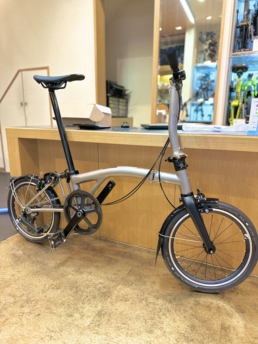 LORO_ONOMICHI's tweet image. BROMPTON フラッグシップTline在庫分が入荷‼️
在庫分としては初めての入荷となります‼️ご検討中の方は是非その軽さを確認してみてください👍

#尾道 #brompton #Tline