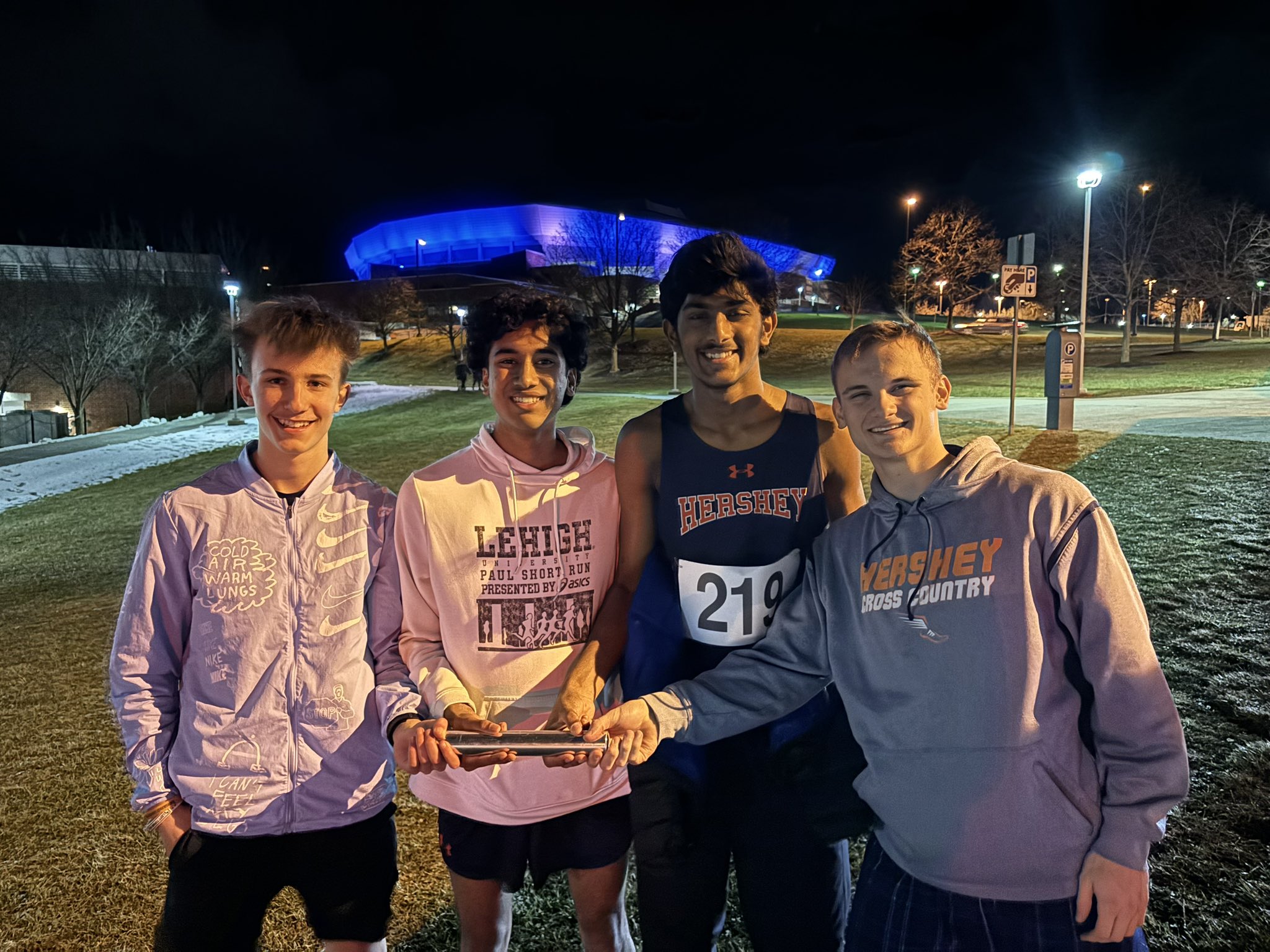 Nike night run best sale 219