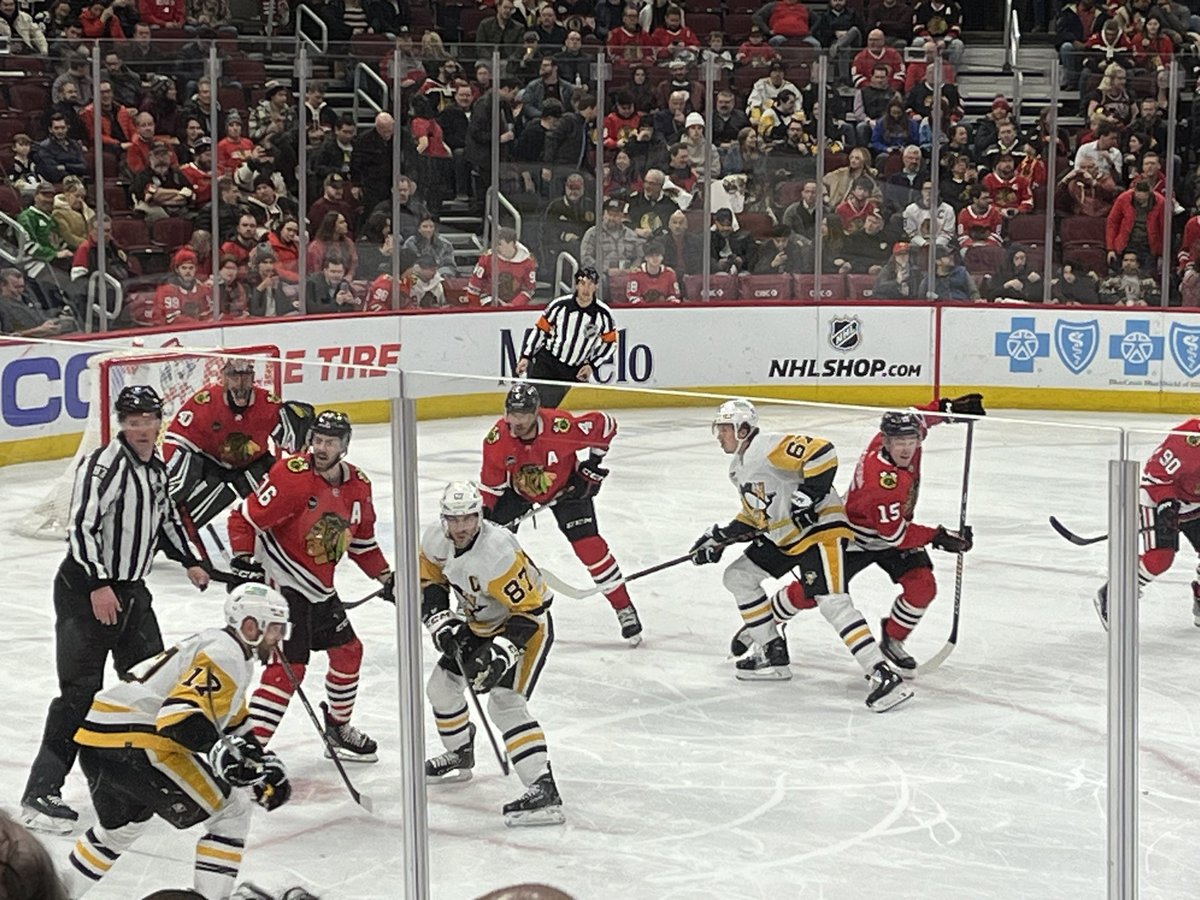 kanes_my_guy's tweet photo. @sangherajasmine yo we went to a game on the same day.  ♎️  sorry don’t know how to trim videos. https://t.co/A3otwJKJm9
