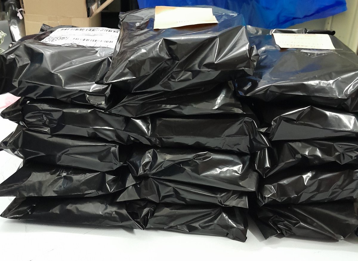 wtsyjh's tweet photo. #upcydates : some b7 items are alr picked up. will send tns once available sa app. next shipment will be announced sa gdm. thank u ๐ซถ๐ป https://t.co/Cgn5rMYWf4