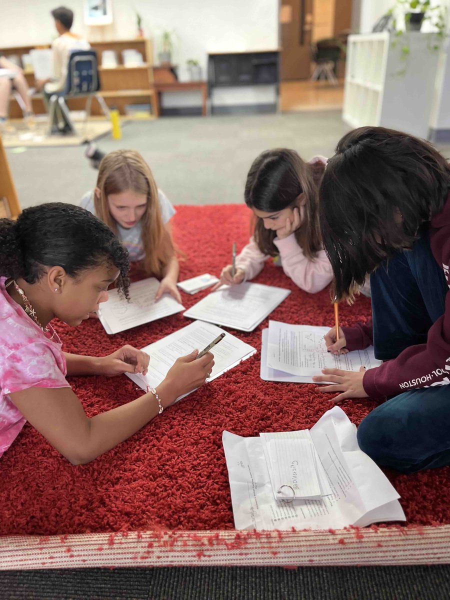 St. Stephen's Episcopal School, Houston tweet media
