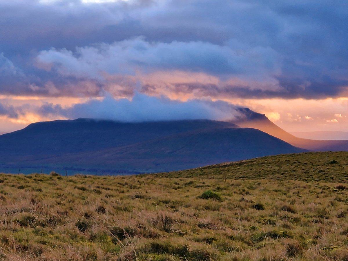 yorkshire_dales tweet picture