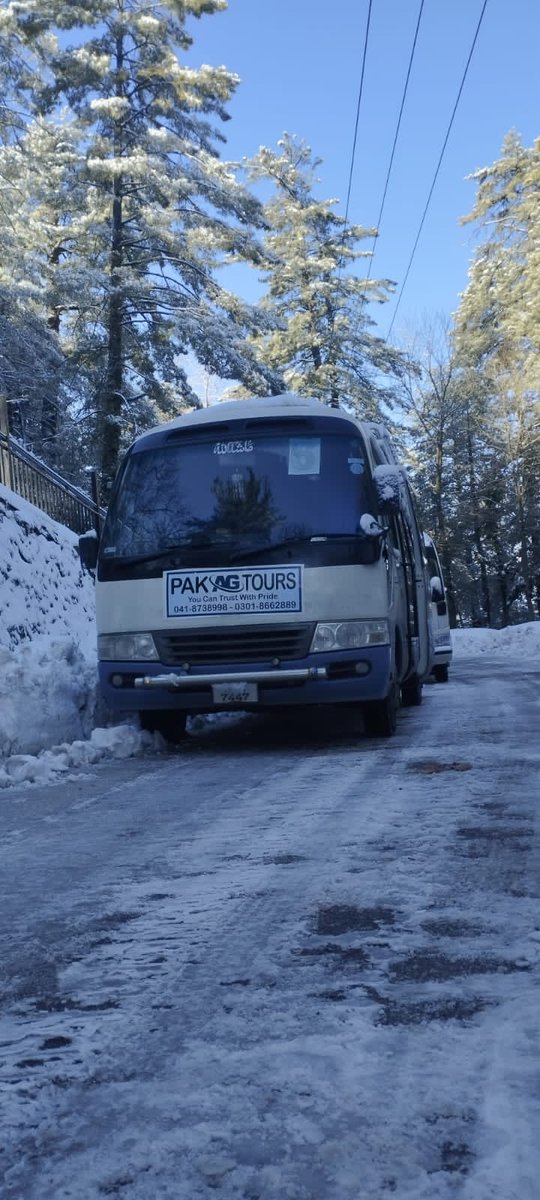 IPakagtours's tweet photo. Most awaited snowfall 🌨️❄️ at Galiyat 🌲 🎄 💚 
Our fleets on snow ⛄⛷️🌨️Alhumdulillah 
Enjoy your trip with PAK AG TOURS
Make Your Customize Trip From Us. 

#PakAgTours #snowday #snowfall #frozen #snowwhite #SnowyAdventure #snowydays #snowymountains #fleetmanagement #SnowFleets https://t.co/QHPEzVY1jP