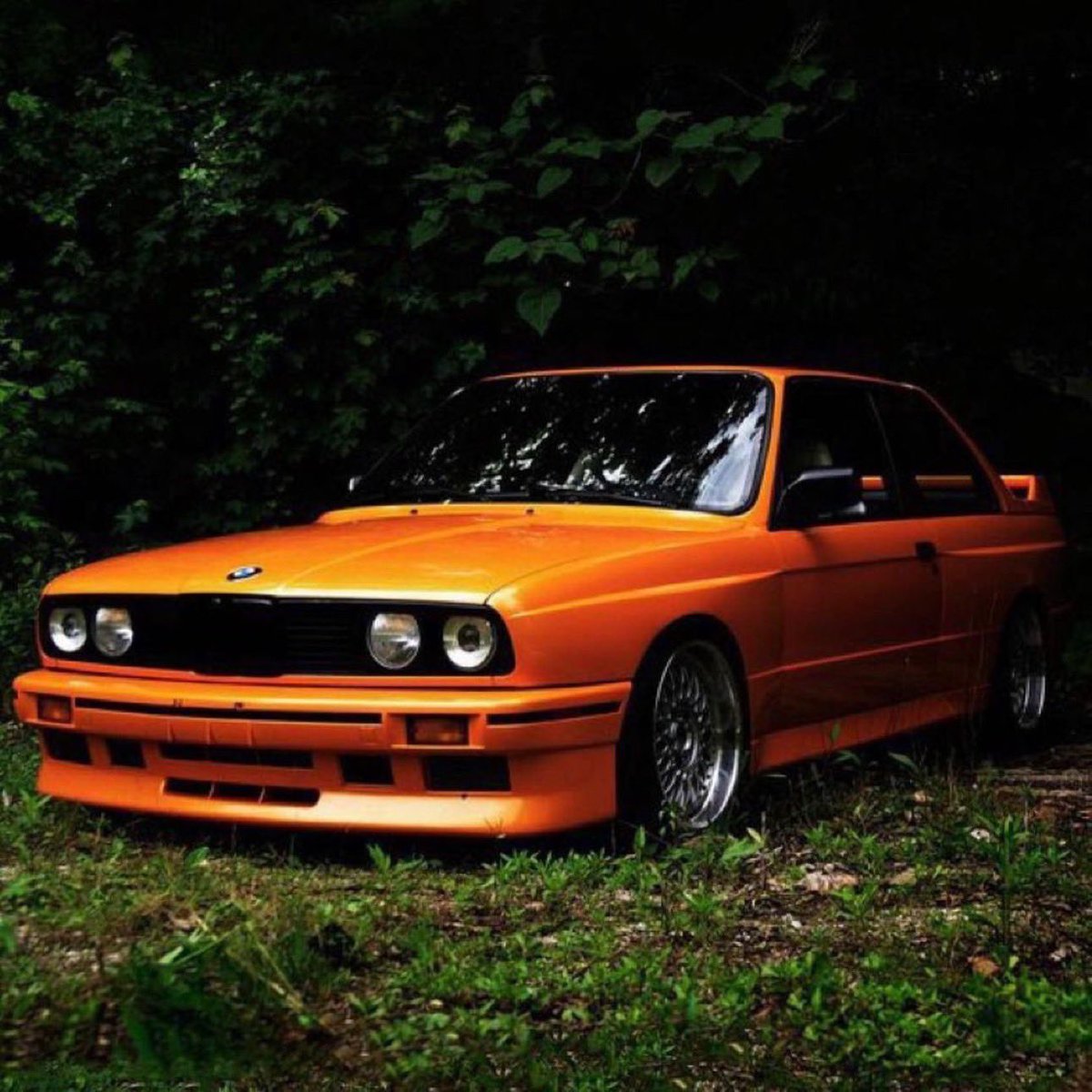 aplasticplant's tweet photo. 13 years ago today, frank ocean released his debut mixtape "nostalgia ultra" https://t.co/aLIYj3N373