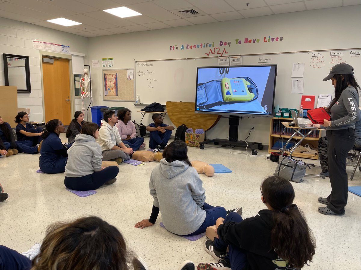 JFKAcademies's tweet image. Check out our CCMA students getting CPR certified this week; Healthcare Professionals in the making!
