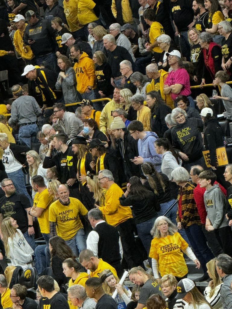 Barstool Iowa tweet media