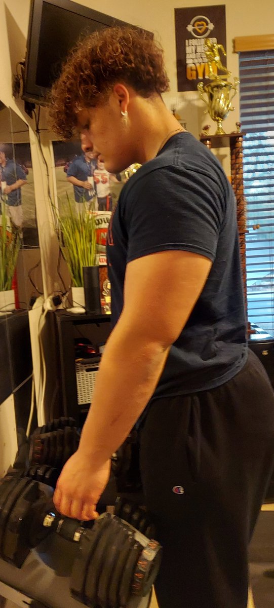 Hayden Utley | 6′2″ | 250lbs | LB/Edge/DL | 2026 | (@hayden_utley55) on Twitter photo Had a quick workout out after Track practice today. Weighing in at 238lbs lean. New PR is coming for squats.#power #speed <a href="/bloodlinesport/">BLOODLINE SPORTS</a>
@NE_Ok_HS_Sports
@OKSportsGuy
@sport_prospect
<a href="/CFBScout/">CFBScout</a>
<a href="/APEX__Athletes/">APEX Athletes</a>
<a href="/TAProfileAPP/">TAP APP</a>
<a href="/herecometheiris/">Here Come The Irish</a>
@SunilSunderRaj3
<a href="/AL_Recruiting/">AL Recruiting</a> Had a quick workout out after Track practice today. Weighing in at 238lbs lean. New PR is coming for squats.#power #speed <a href="/bloodlinesport/">BLOODLINE SPORTS</a>
@NE_Ok_HS_Sports
@OKSportsGuy
@sport_prospect
<a href="/CFBScout/">CFBScout</a>
<a href="/APEX__Athletes/">APEX Athletes</a>
<a href="/TAProfileAPP/">TAP APP</a>
<a href="/herecometheiris/">Here Come The Irish</a>
@SunilSunderRaj3
<a href="/AL_Recruiting/">AL Recruiting</a>