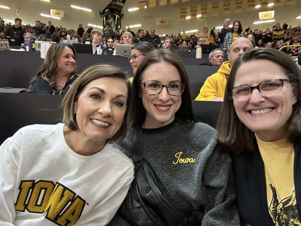 KimReynoldsIA's tweet photo. All-Time Leading Scorer! Congratulations Caitlin, truly an inspiration to every Iowan. 🐐🏆 https://t.co/HzmVg41EUl