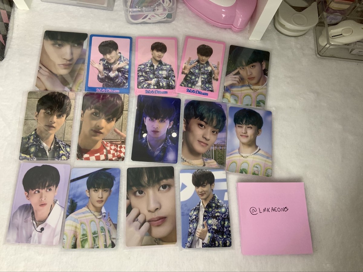 lmkaeong's tweet photo. THREAD DE CARDS A VENDA - mais infos pode me chamar na dm, mas todos estão em perfeito estado! 💗 amgs da rt plss 😚

FRETE NÃO INCLUSO 

- set dicon mark &amp; 127 - R$38
- set dicon d'festa mark dream - R$38
- set dicon d'festa mark 127 - R$38 
(se levar os 3 faço por R$100!) https://t.co/brs5i9V8VT