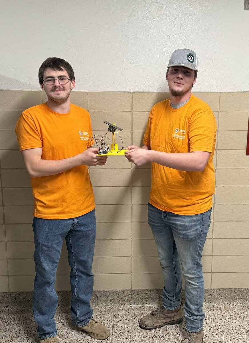 Sam Carpenter and Jasper Hill did a fantastic job presenting their JASON Learning Argonaut Experience at the school board  meeting tonight.  I am so proud that they were willing and able to represent the students who got to participate!  They were awesome!😎 <a href="/NobleLocal_SD/">Noble Local Schools</a>