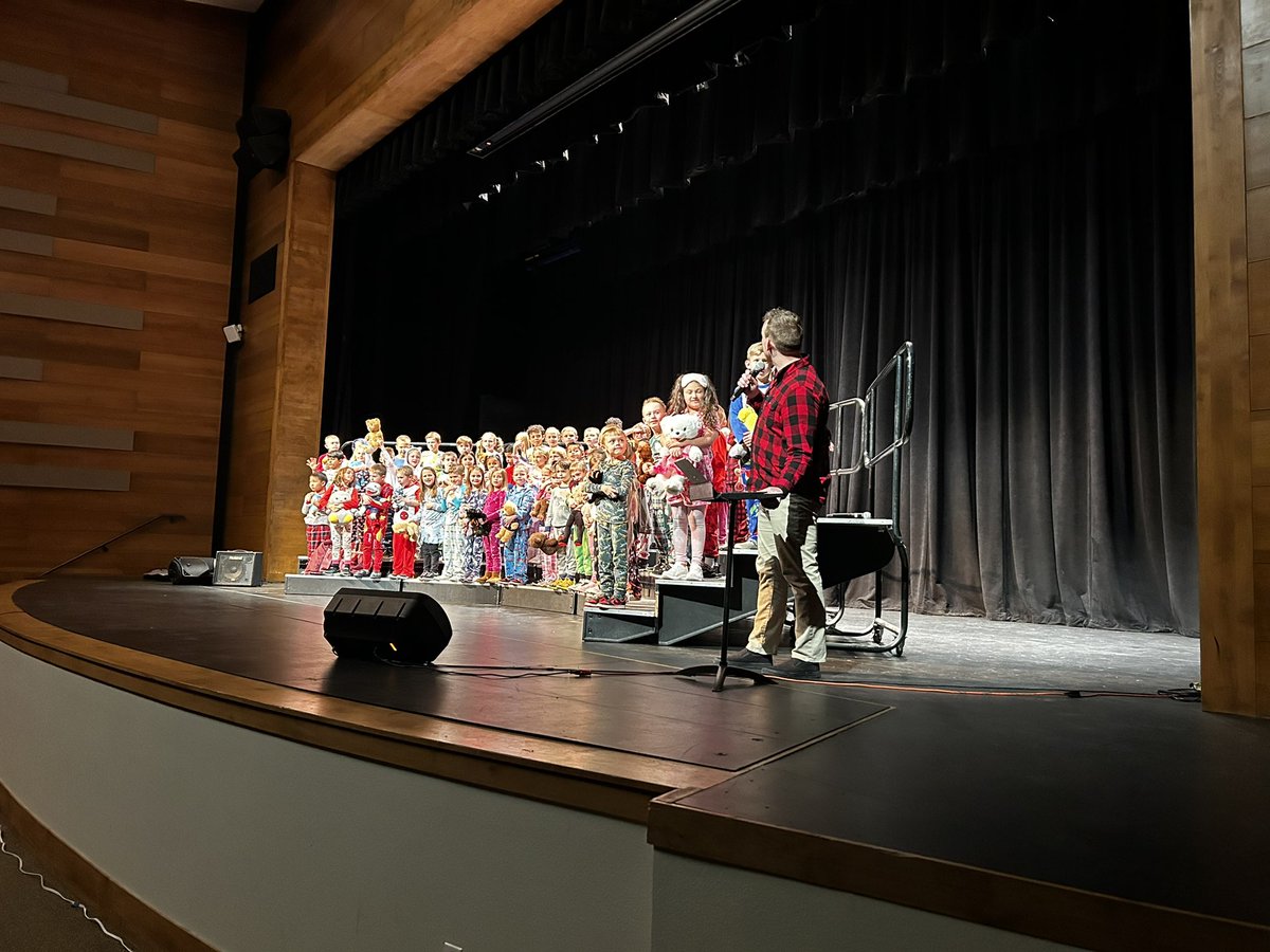 Sean Corey (@legacyelem) on Twitter photo Full house for our concerts. Musical talent on display by Legacy’s 1st and 3rd graders at FHS! Proud of our performers! Thank you <a href="/LegacyElMusic/">Caleb Smith</a>. <a href="/SVVSDBissonette/">Douglas Bissonette</a> <a href="/SVVSDsupt/">Jackie Kapushion, Ed.D.</a> <a href="/LegacyElem/">Sean Corey</a> Full house for our concerts. Musical talent on display by Legacy’s 1st and 3rd graders at FHS! Proud of our performers! Thank you <a href="/LegacyElMusic/">Caleb Smith</a>. <a href="/SVVSDBissonette/">Douglas Bissonette</a> <a href="/SVVSDsupt/">Jackie Kapushion, Ed.D.</a> <a href="/LegacyElem/">Sean Corey</a>
