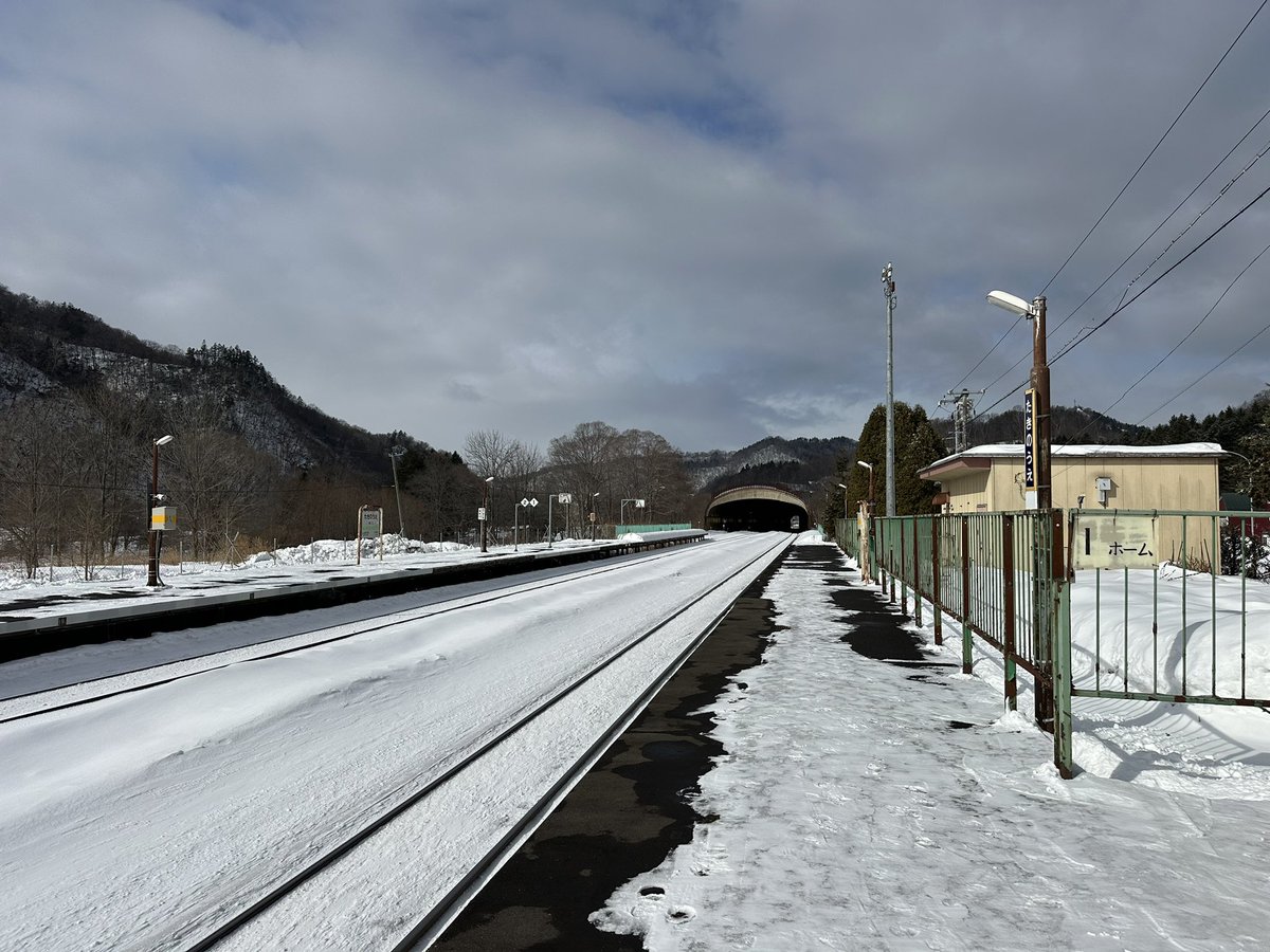 まもなく廃止となる滝ノ上駅。 1897年2月16日開業、今日は127歳の誕生日です。