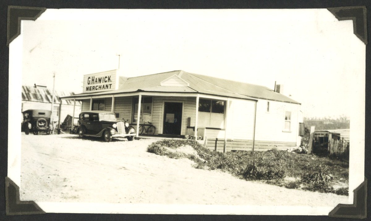 Hocken Collections tweet media