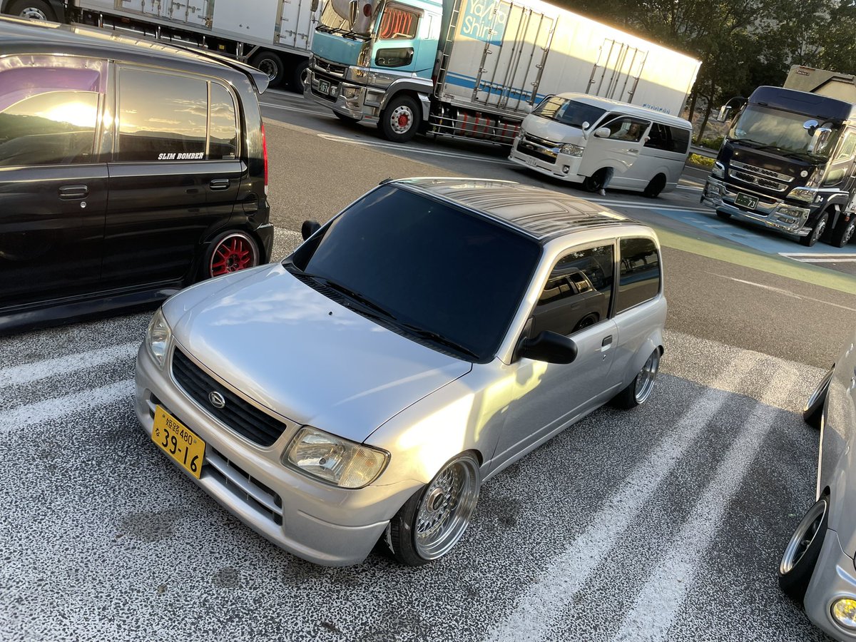 ryouki01's tweet photo. #1ミリでもいいとおもったらRT

放置車両なってる https://t.co/Kl91Qsh5jH