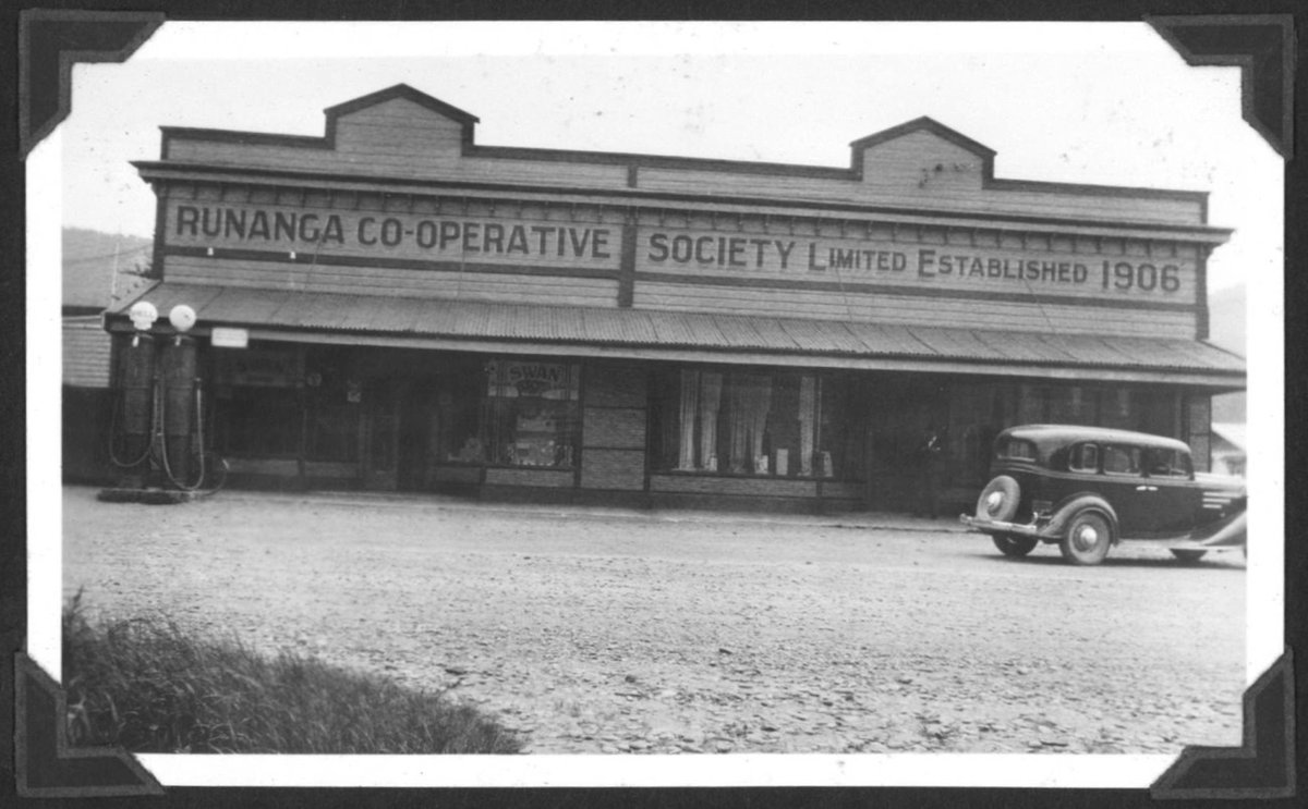 Hocken Collections tweet media