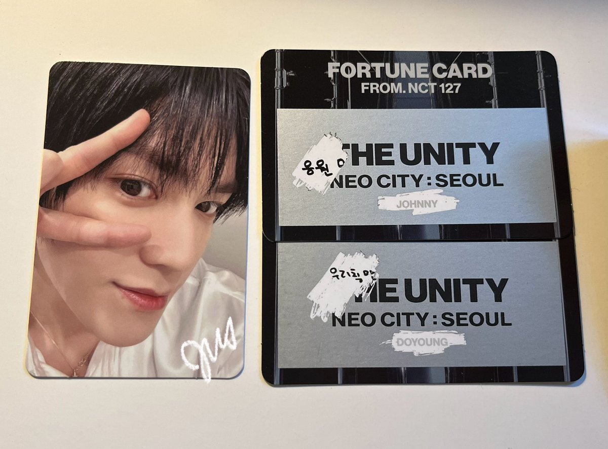 maelkmail's tweet photo. wts lfb ph #jus4sale  

nct 127 the unity seoul md fortune card pack taeyong selca pc + doyoung johnny scratch message card

₱350 +lsf (free pf!)
mop: gcash, maya, bdo https://t.co/KNStHYyKS3