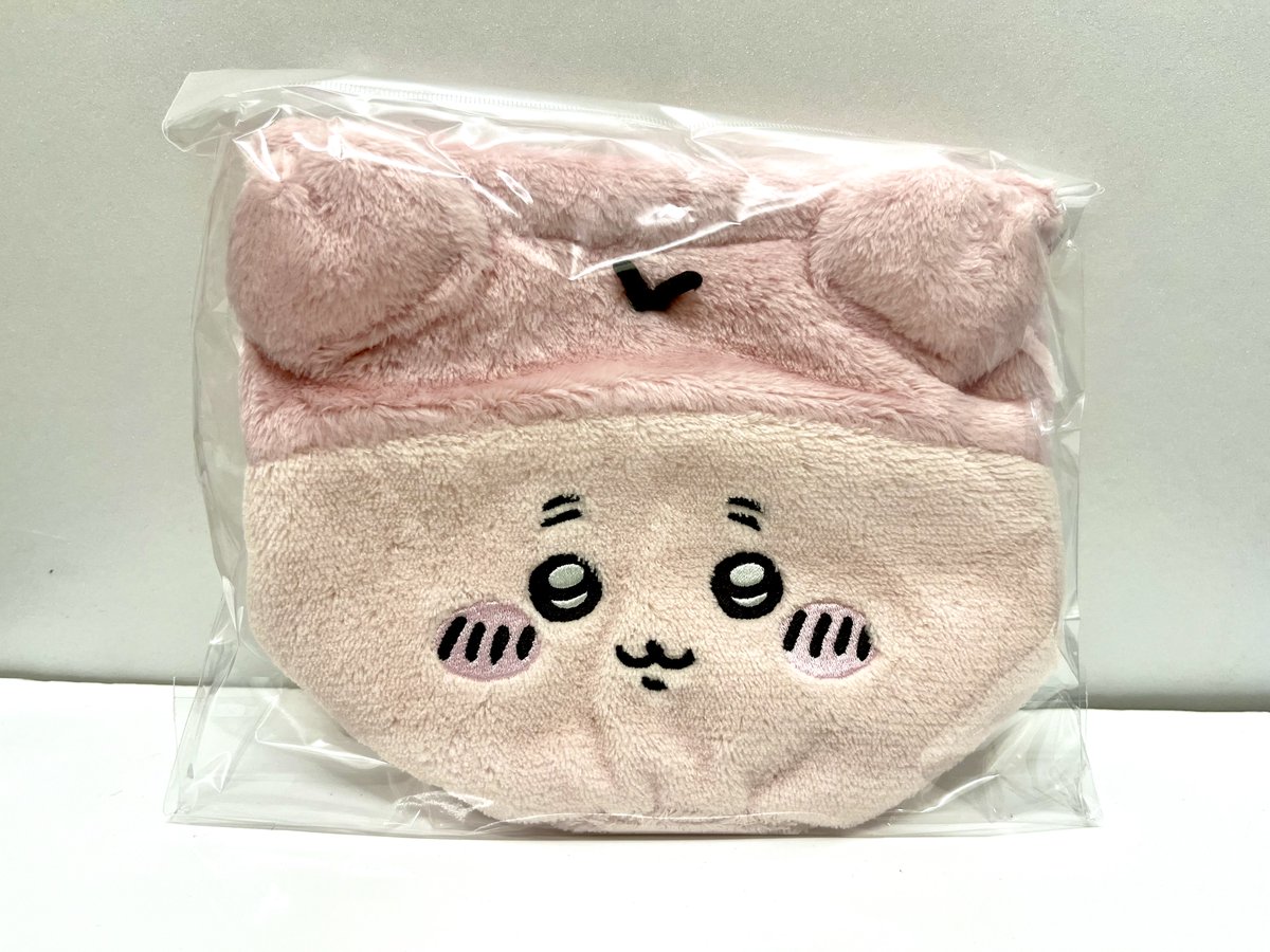 ちいかわらんど原宿店 🦀新商品入荷のお知らせ🦀 フェイス巾着 古本屋