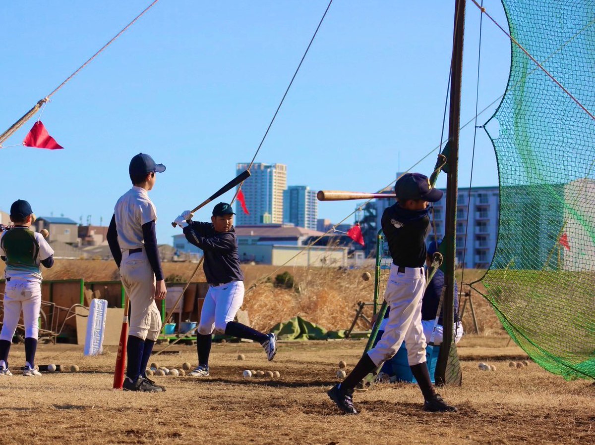 edgawaboys's tweet photo. 江戸川ボーイズでは、2024年の新入団生を募集中ですꉂꉂ📢
体験会は終了しましたが、いつでも見学・練習参加が可能🙆🏻‍♀️
中学校で軟式にするか硬式にするか悩んでる…💭
硬式をやりたいがチームが多すぎてどこのチームにするか悩む…💭
とりあえず体験に行ってみた…💭
などなど、少しでも悩んでいる方！ https://t.co/lgLtOvvK4a