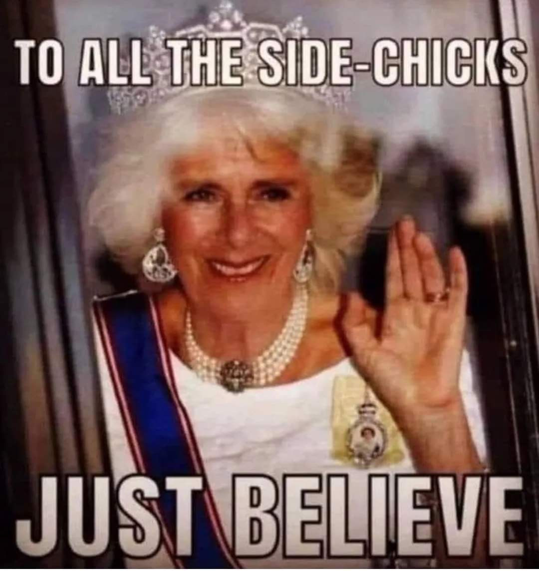 jayoung3292's tweet image. Happy #SideChicksDay ❤️♥️♥️ You are all QUEENS!