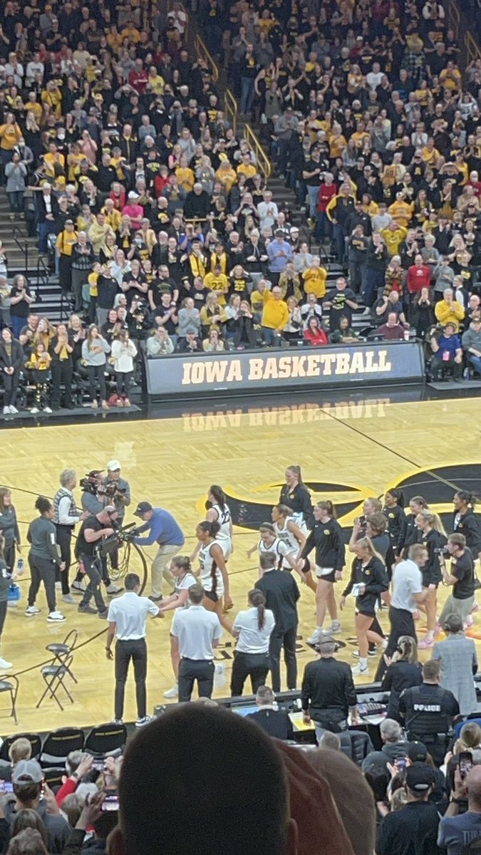 We witnessed HERstory tonight!!! #caitlinclark #iowawbb #iowahawkeyes #fightforiowa