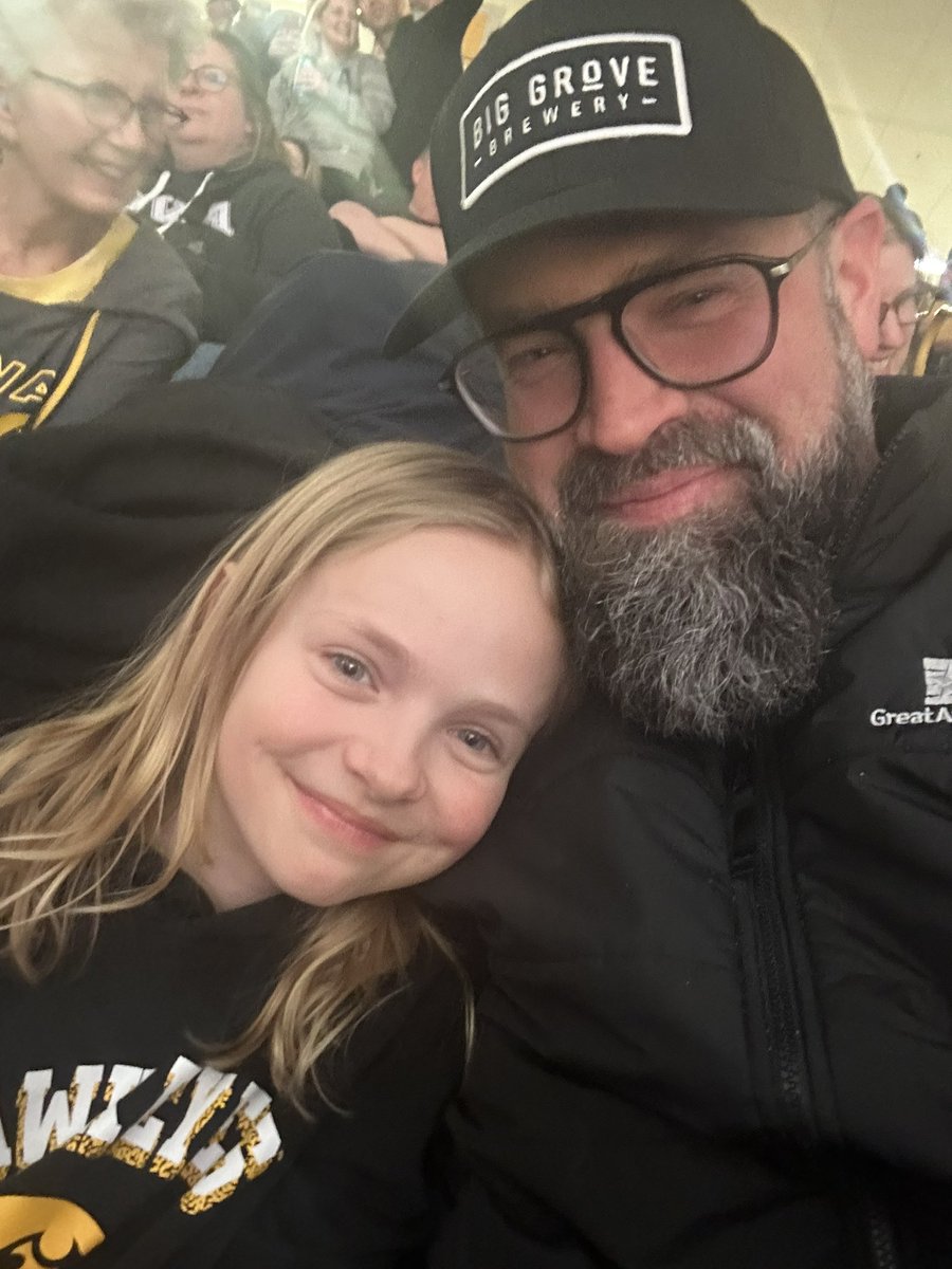 Leighton Smith tweet media