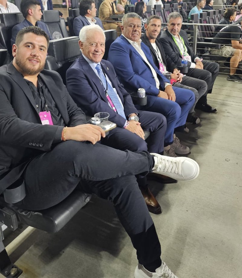 Chiqui Tapia tweet media