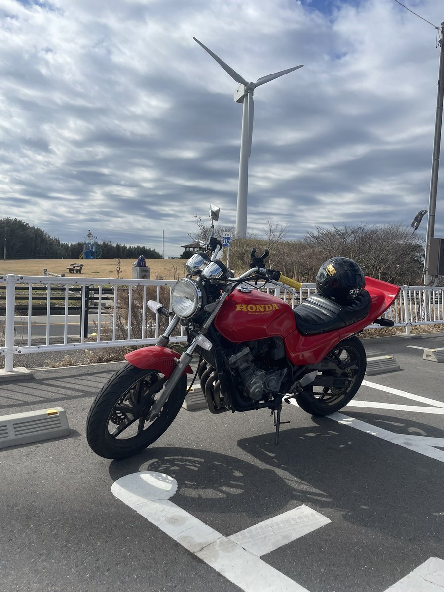kamesanbalius's tweet photo. 今日は浮気してHONDAに乗って宮川公園来ました🙋‍♀️ https://t.co/n9s3Phbl60