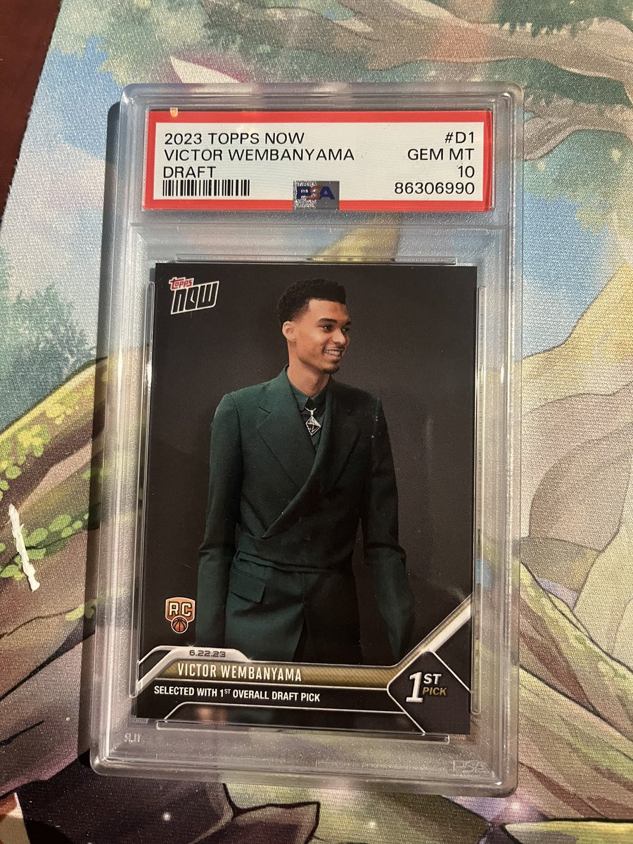 2012CJ's tweet image. Wemby PSA 10 for $45 shipped G&amp;amp;S

@Hobby_Connect @HobbyRetweet_ @sports_sell @CardboardEchoes @Thehobby247 @HiveRetweets