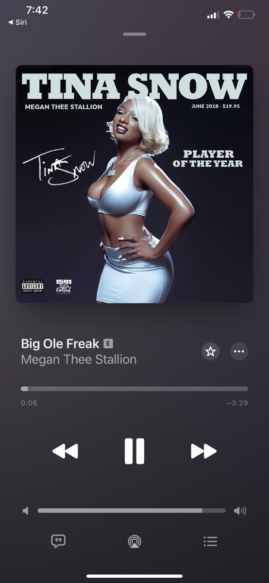 _angelaliz's tweet photo. iPhone users, tell Siri “Play a song I’d love” screenshot and post it https://t.co/2TxD2kCnPe