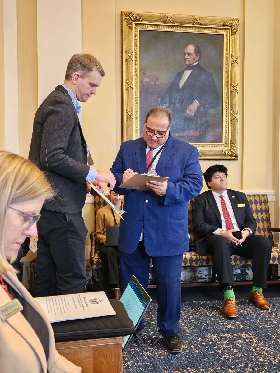 When I have to sign legislative papers in the Senate, it's helpful that fellow Bangor attorney and former Vice-President Hannibal Hamlin is over my shoulder, making sure things are going right. :)

#bangorproud 
#bangorhometownusa